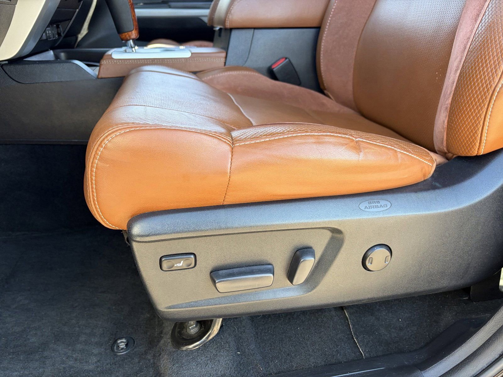 2021 Toyota Tundra 1794 Edition - Photo 21