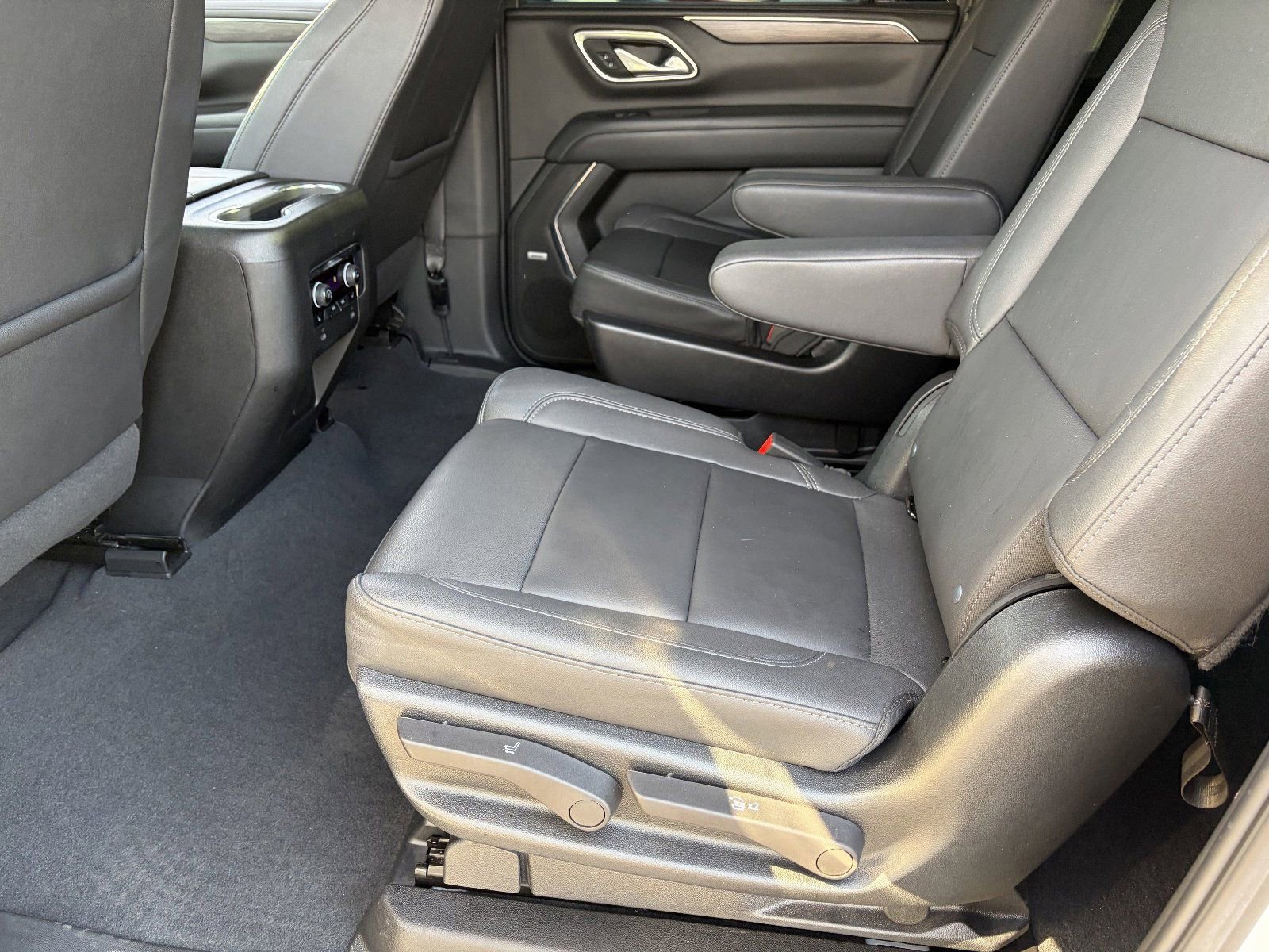 2023 Chevrolet Suburban Z71 - Photo 18