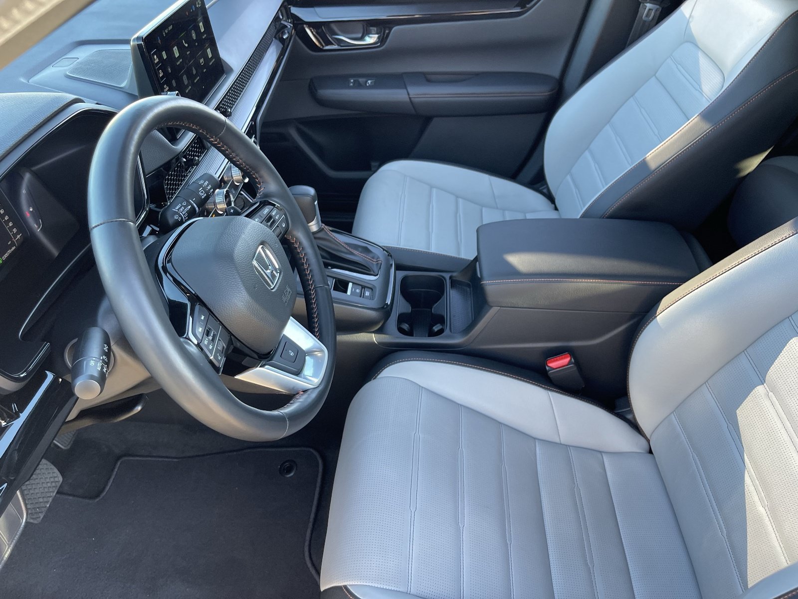 2026 Honda CR-V Sport Touring - Photo 21