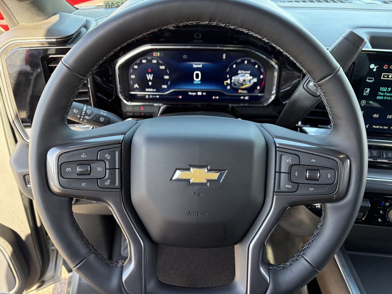 2025 Chevrolet Silverado 3500HD High Country - Photo 24