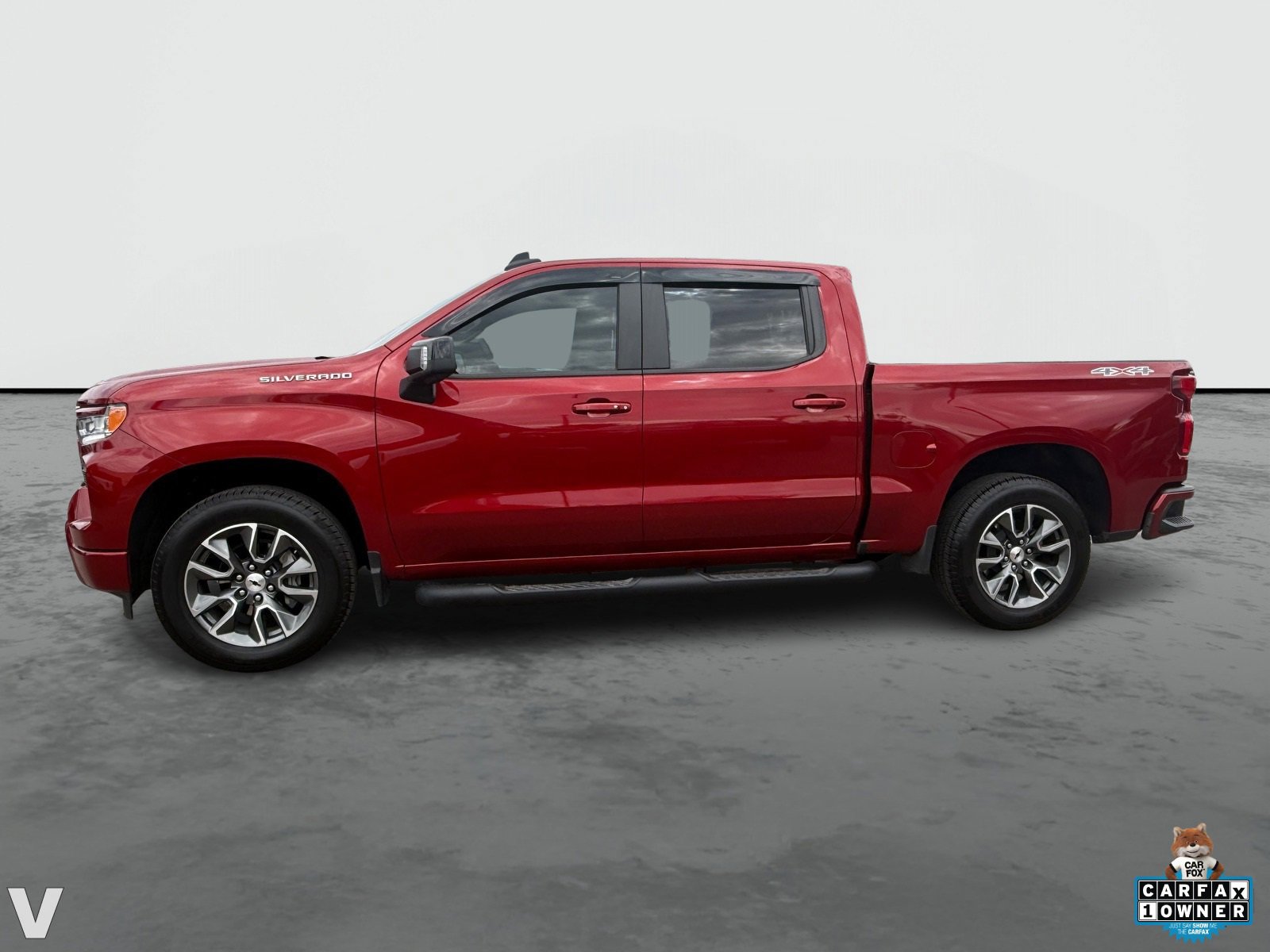 2025 Chevrolet Silverado 1500 RST photo 2