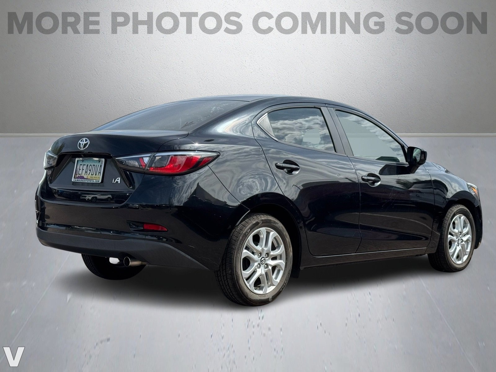 2018 Toyota Yaris iA photo 3