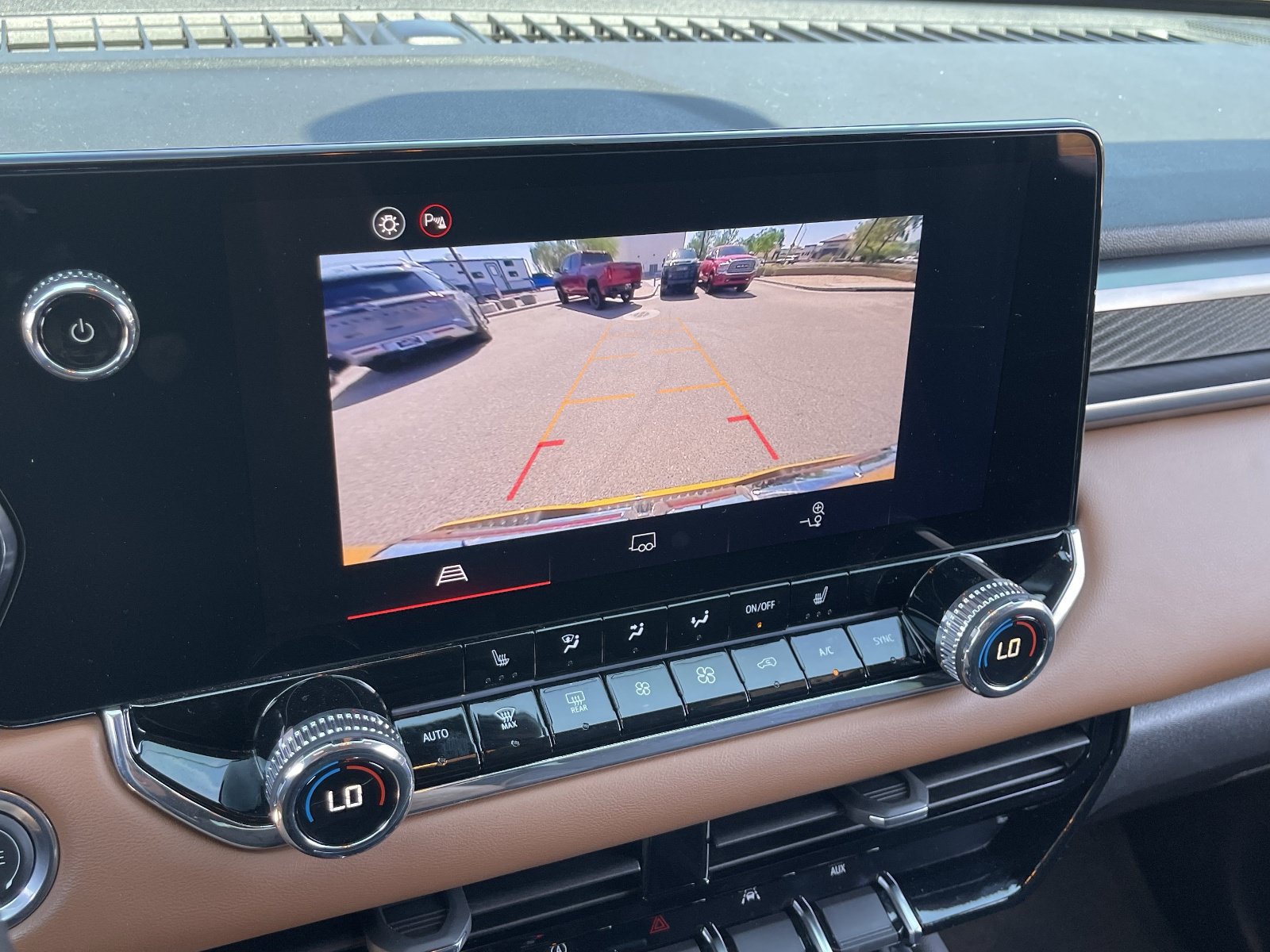2025 GMC Canyon AT4 - Photo 31