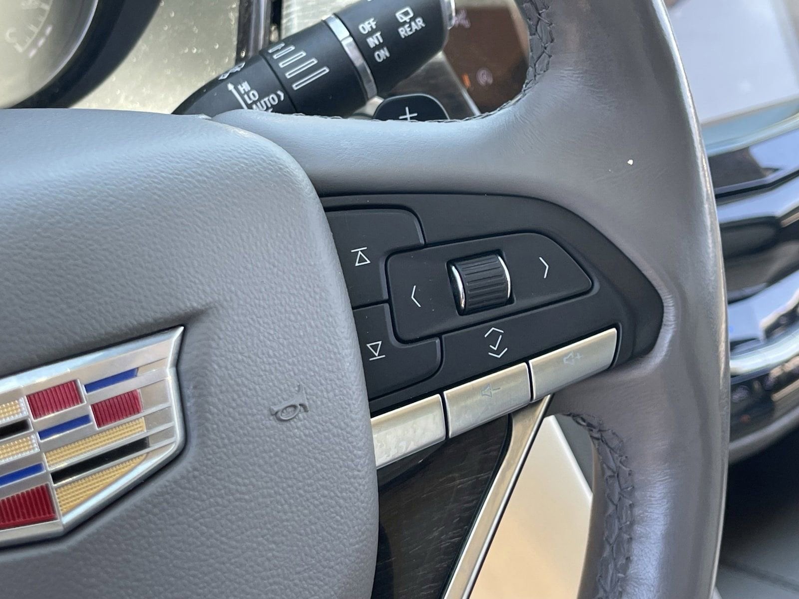 2023 Cadillac XT6 Premium Luxury - Photo 27