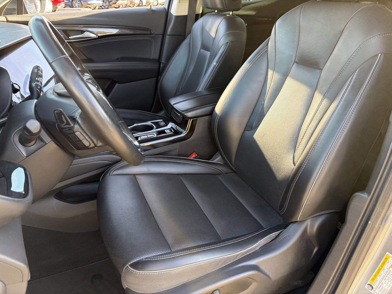 2022 Buick Envision Essence - Photo 21