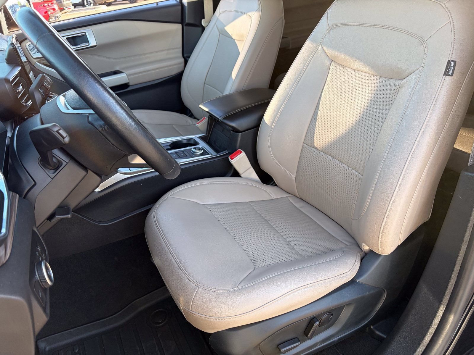 2024 Ford Explorer Limited - Photo 21