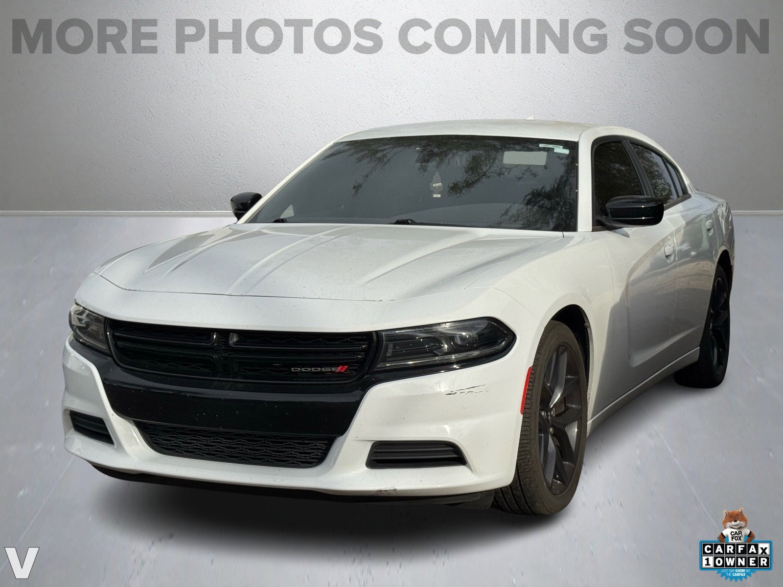 2023 Dodge Charger SXT photo 2