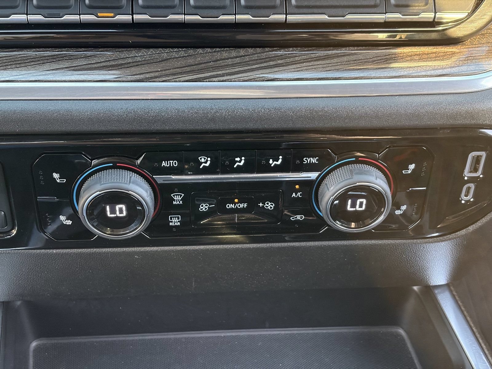 2022 Chevrolet Silverado 1500 RST - Photo 30