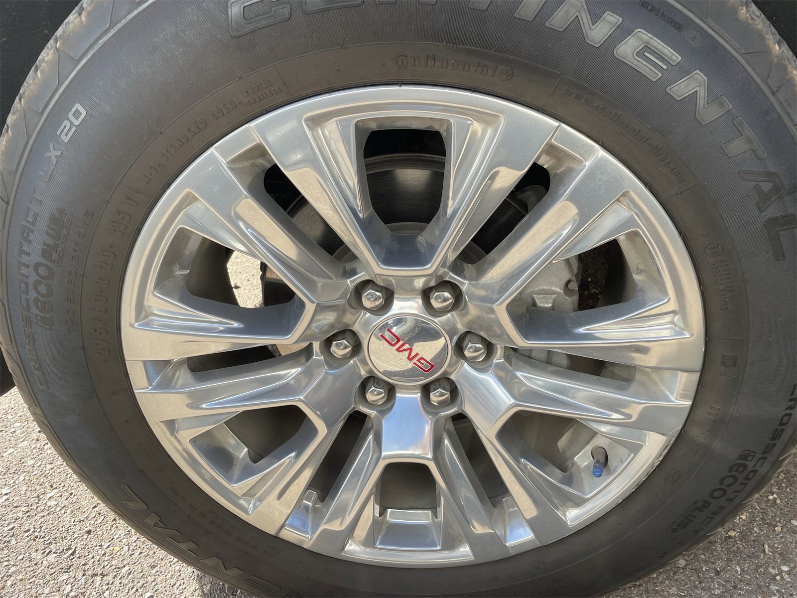 2024 Gmc Yukon XL Denali photo 4