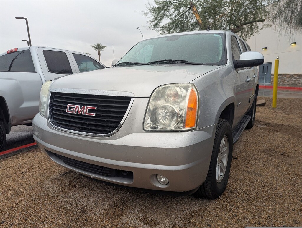 Used 2011 GMC Yukon SLE SUV