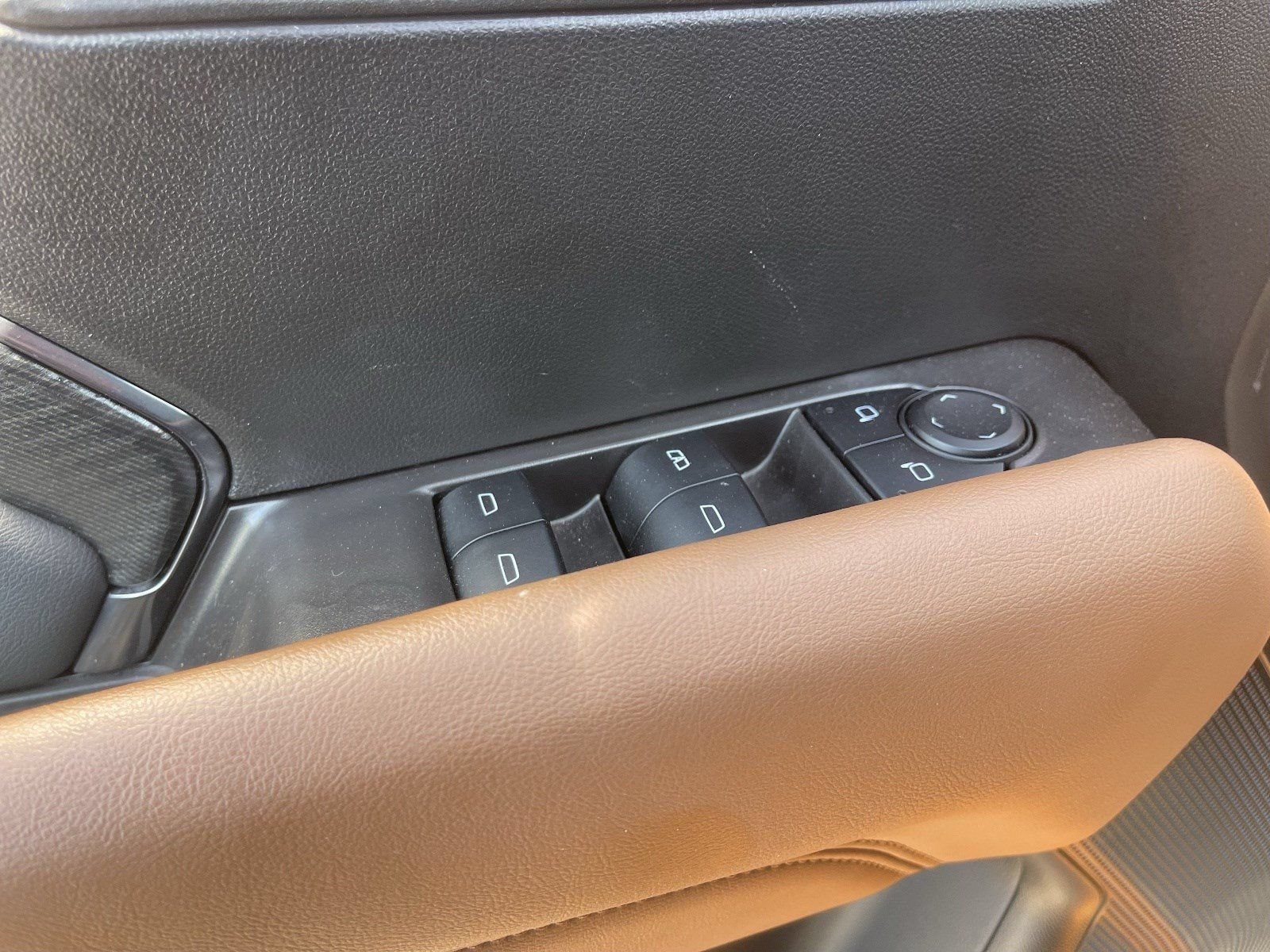 2025 GMC Canyon AT4 - Photo 22