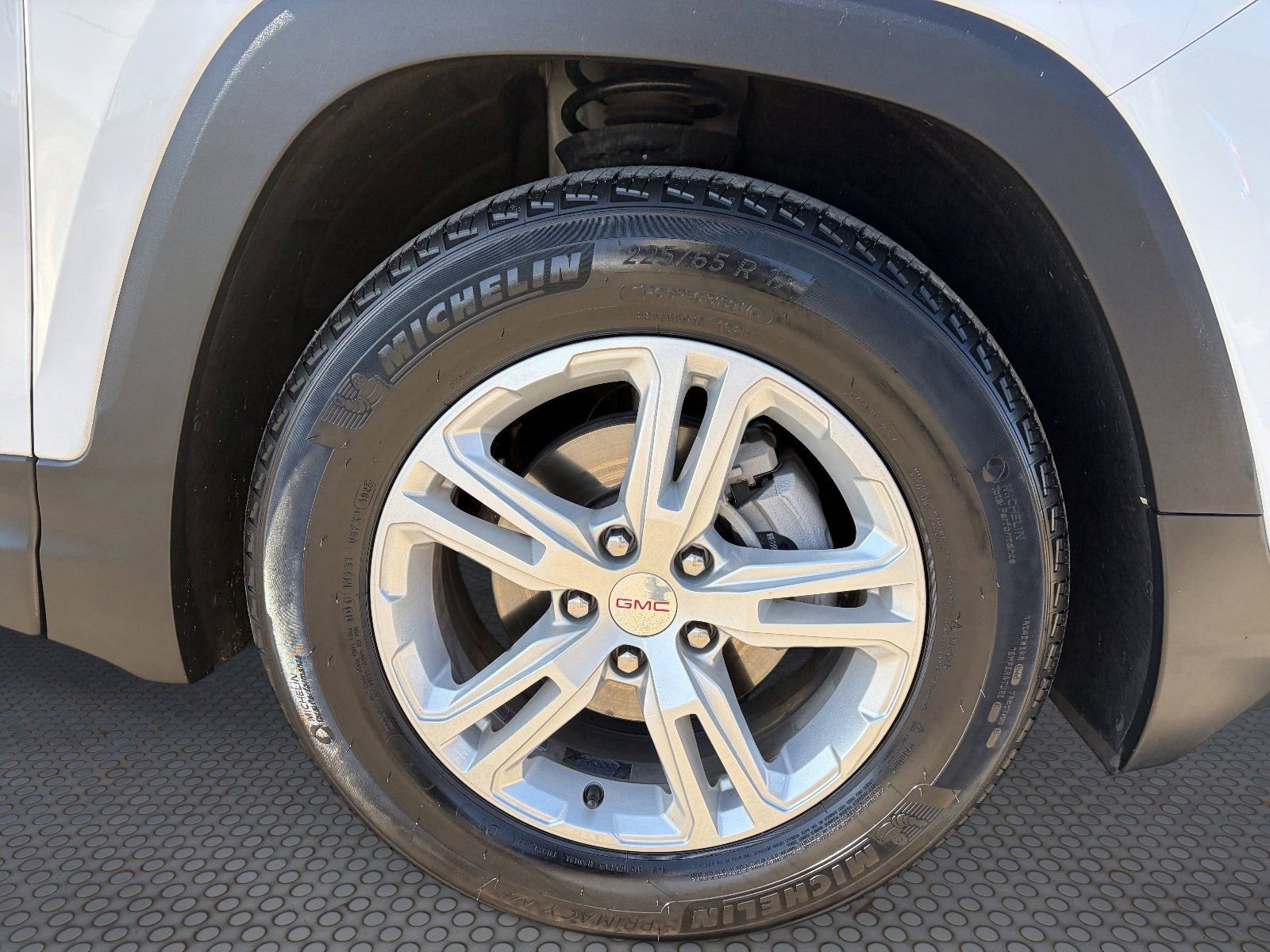 2024 GMC Terrain SLE - Photo 10