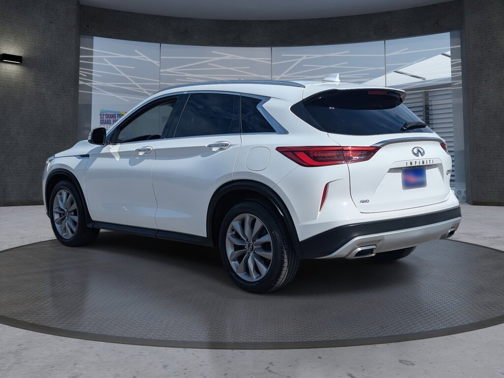 Used 2021 INFINITI QX50 Luxe AWD SUV