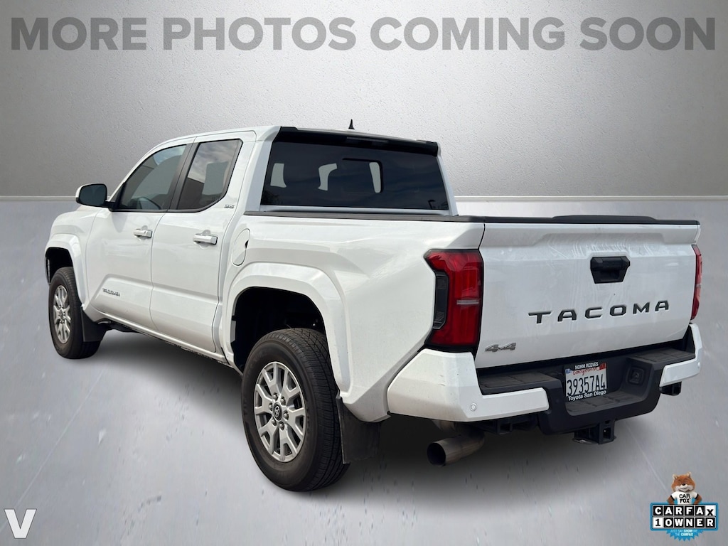 Used 2024 Toyota Tacoma 4WD SR5 Truck Double Cab