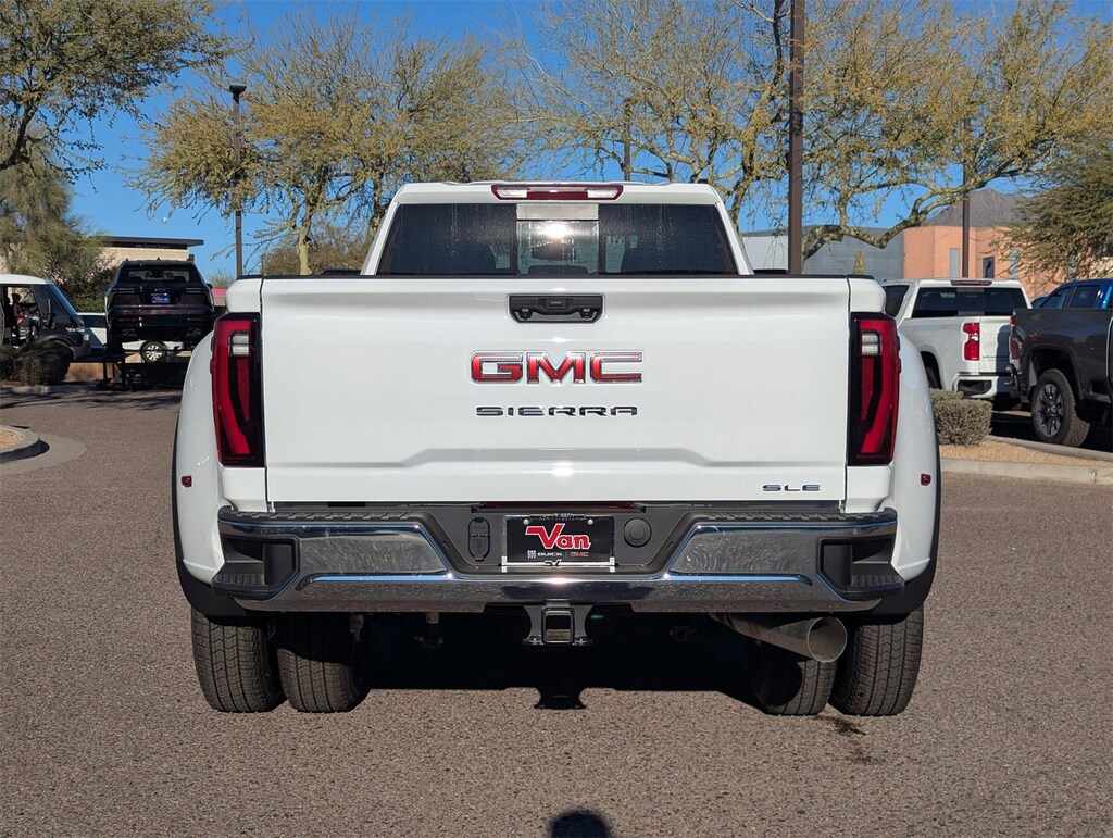 New 2026 GMC Sierra 3500 HD SLE DRW Truck Crew Cab