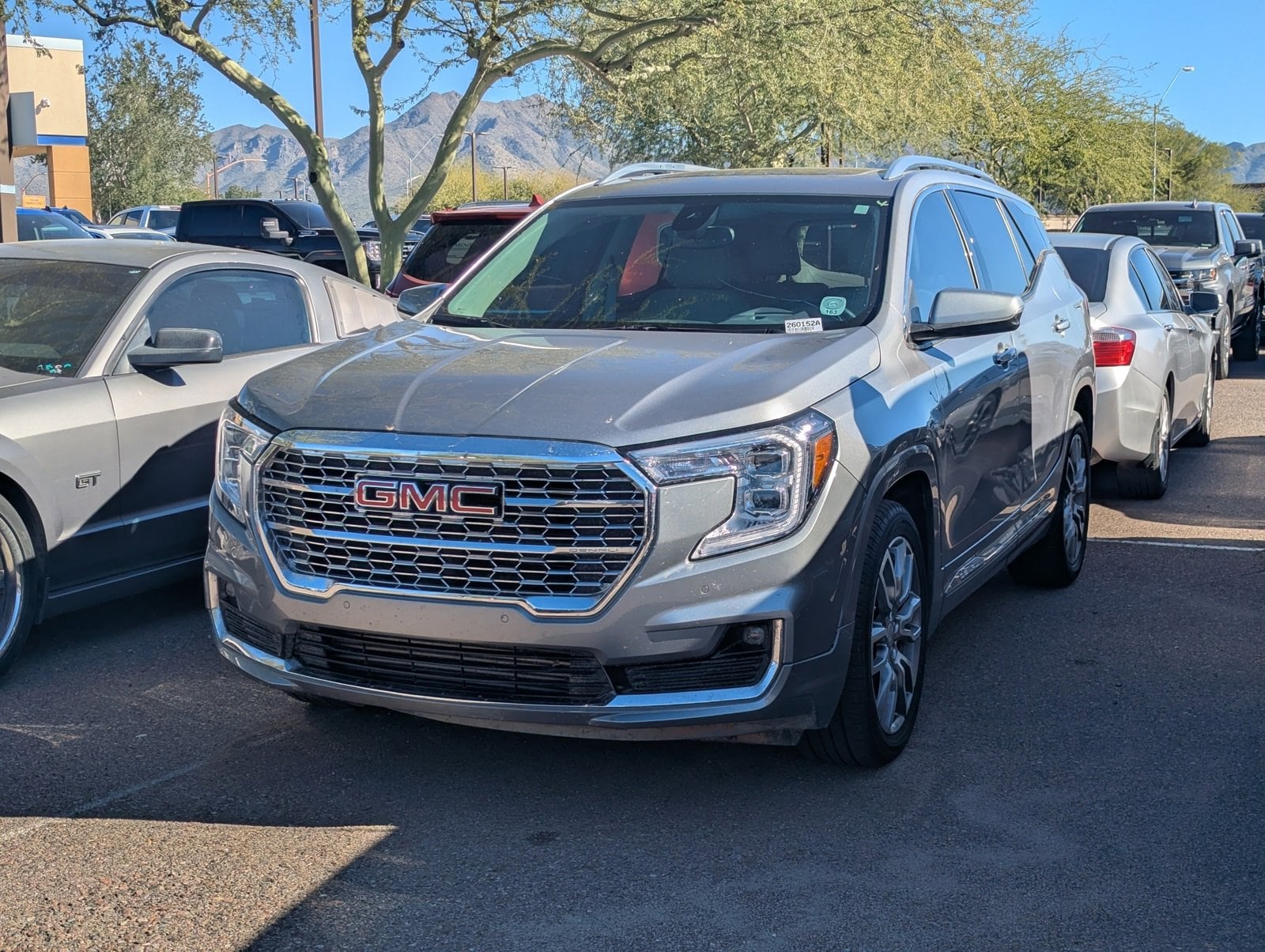 2023 GMC Terrain Denali's photo
