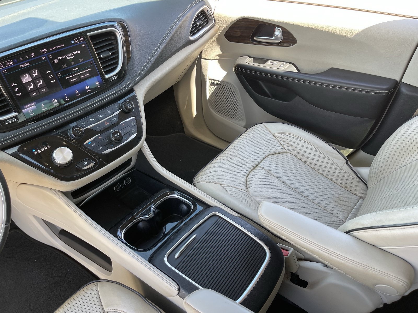 2021 Chrysler Pacifica Limited - Photo 18