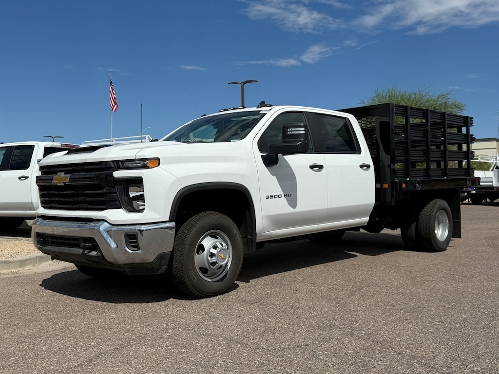 New 2024 Chevrolet Silverado 3500 HD Chassis Cab Work Truck Truck Crew Cab
