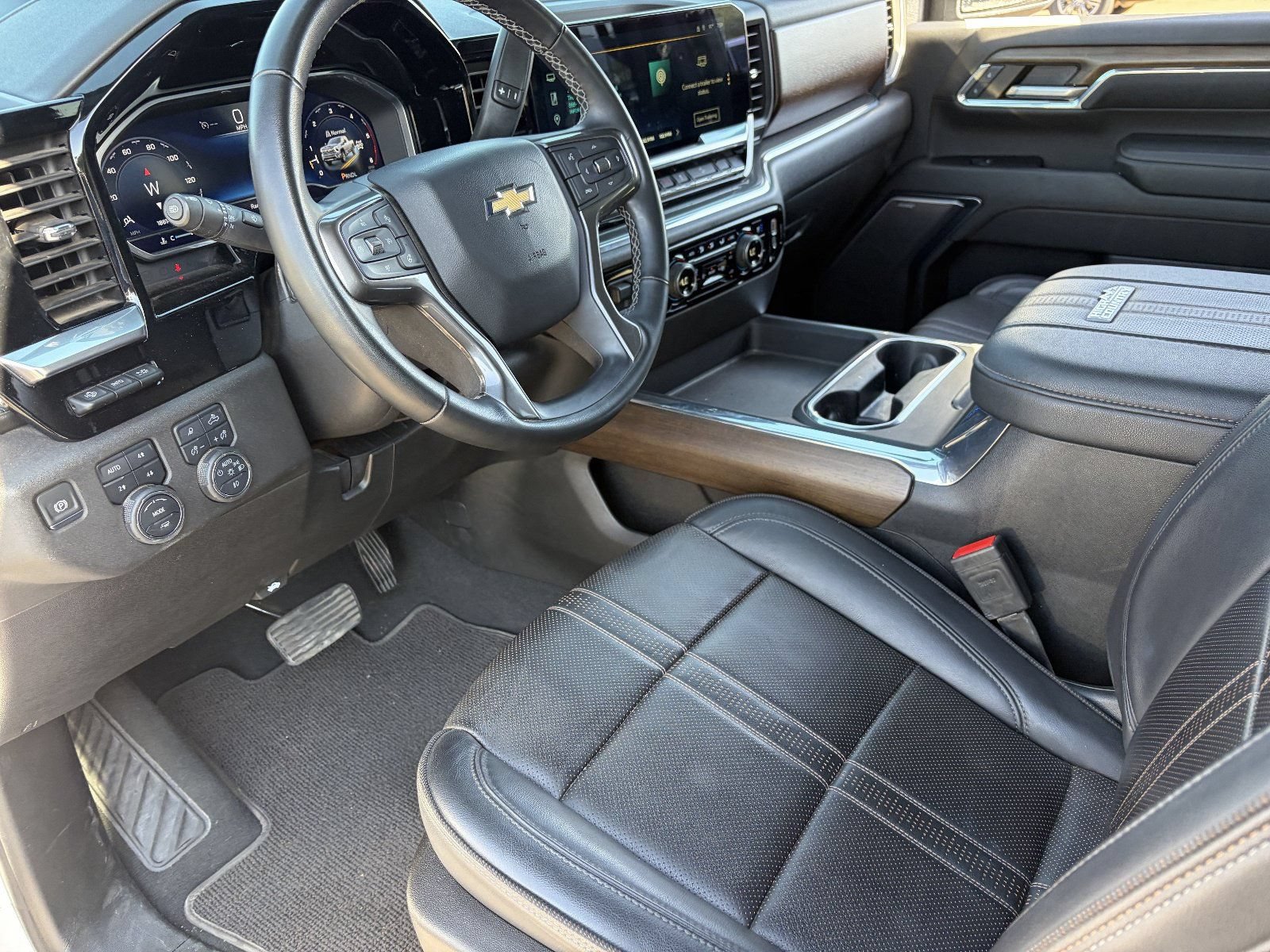 2024 Chevrolet Silverado 2500HD High Country - Photo 19