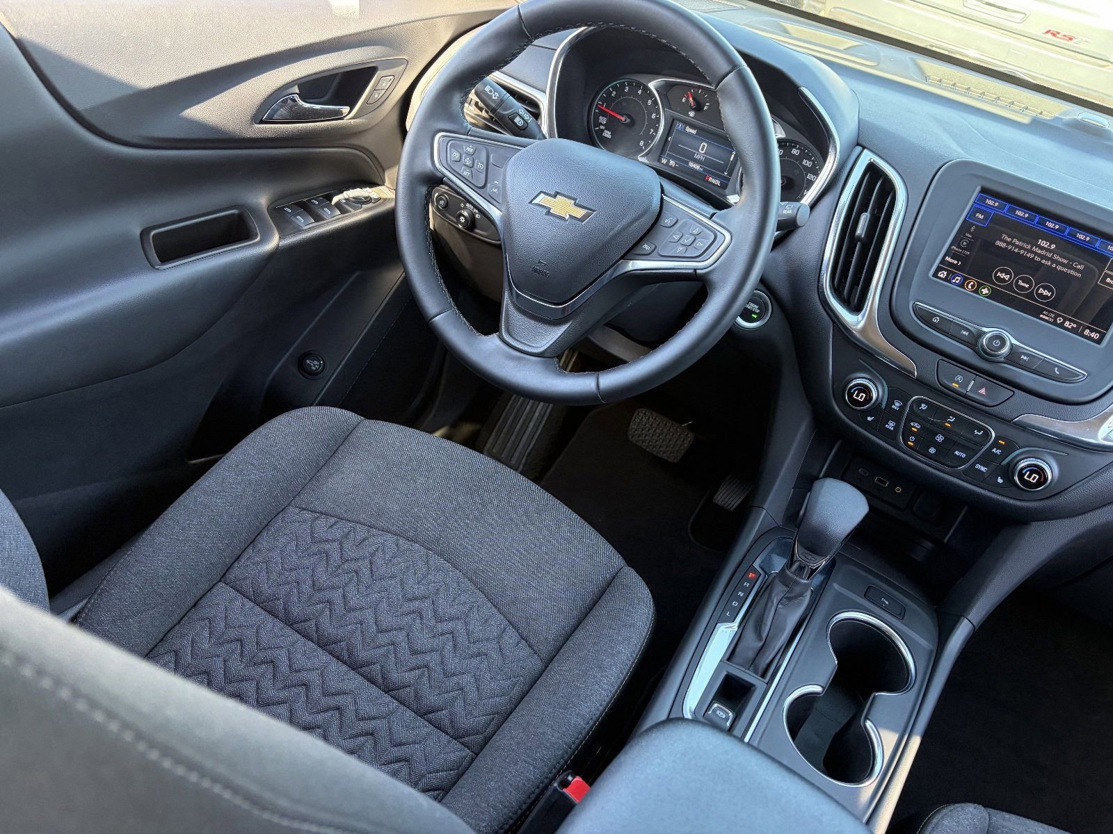 2024 Chevrolet Equinox LT - Photo 14