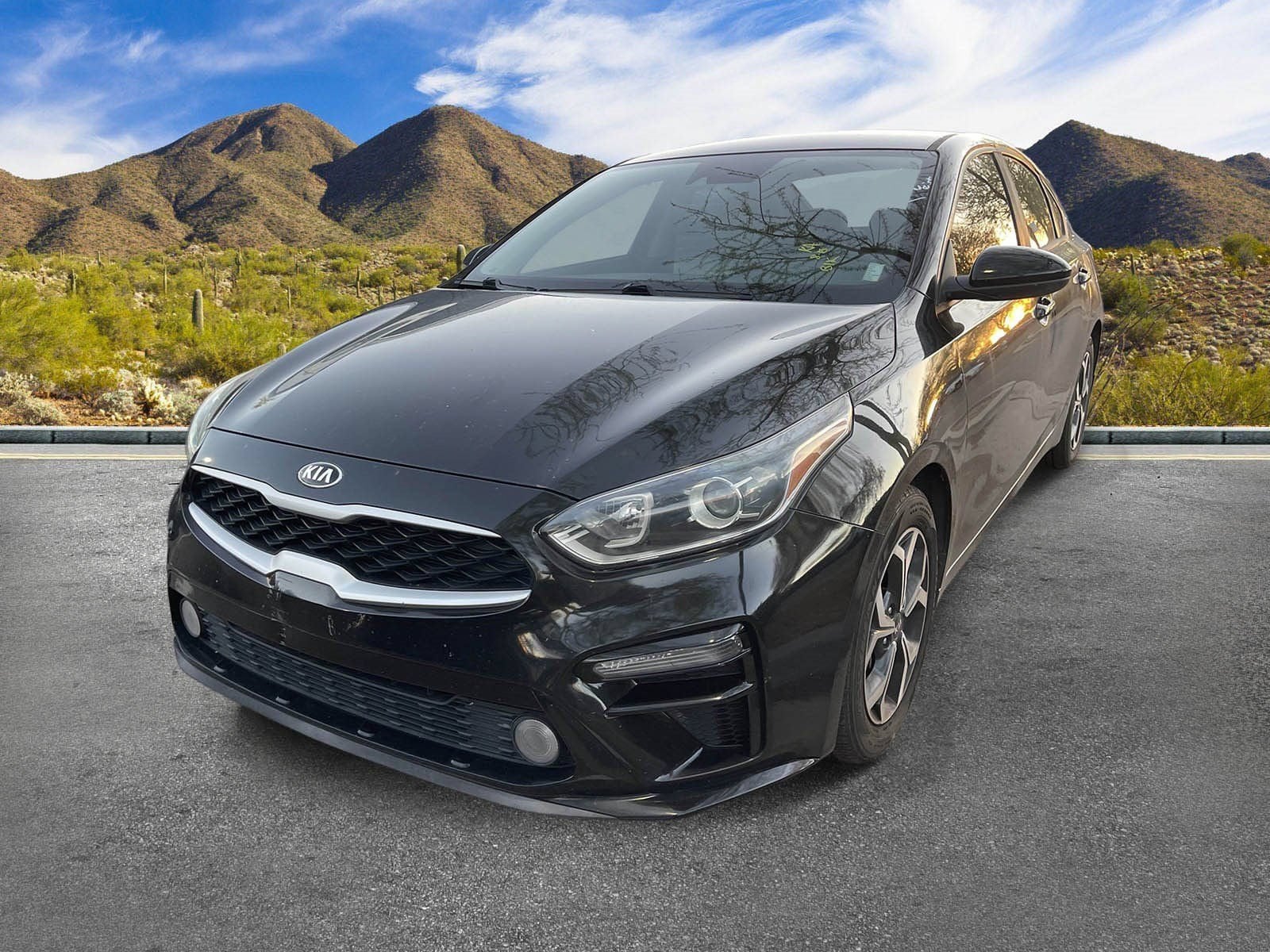Used 2019 Kia FORTE LXS with VIN 3KPF24ADXKE033207 for sale in Scottsdale, AZ