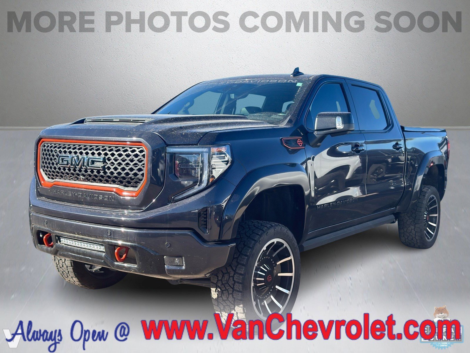 2023 GMC Sierra 1500 AT4's photo