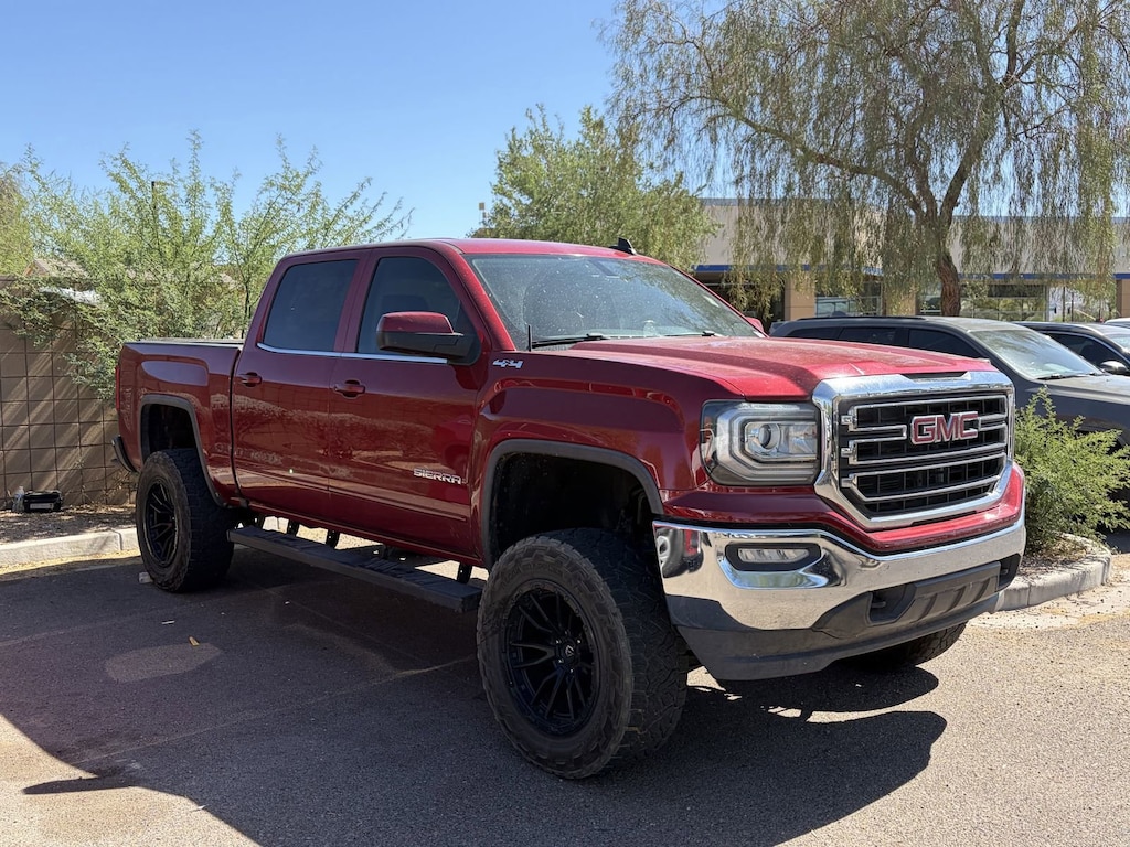 Used 2018 GMC Sierra 1500 SLE Truck Crew Cab