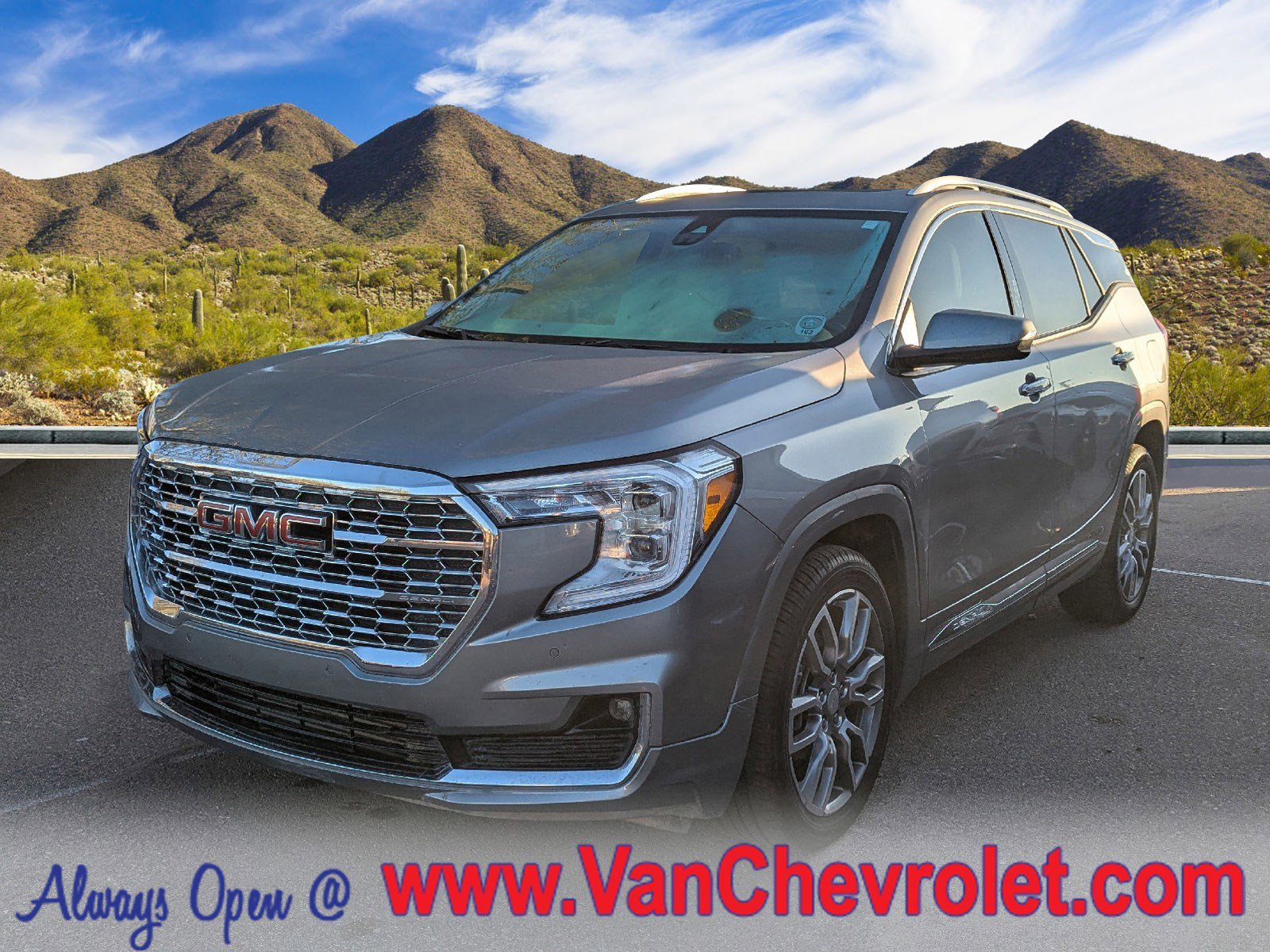 2023 GMC Terrain Denali's photo