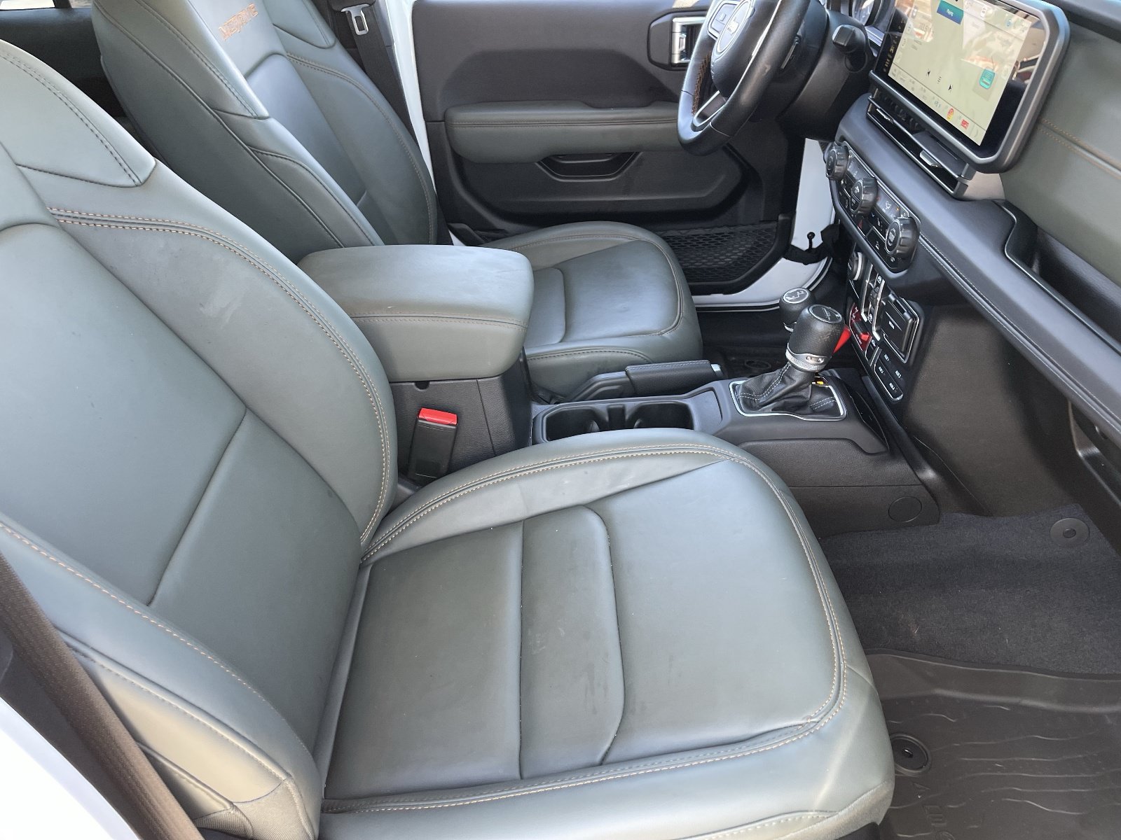 2025 Jeep Gladiator Mojave - Photo 12