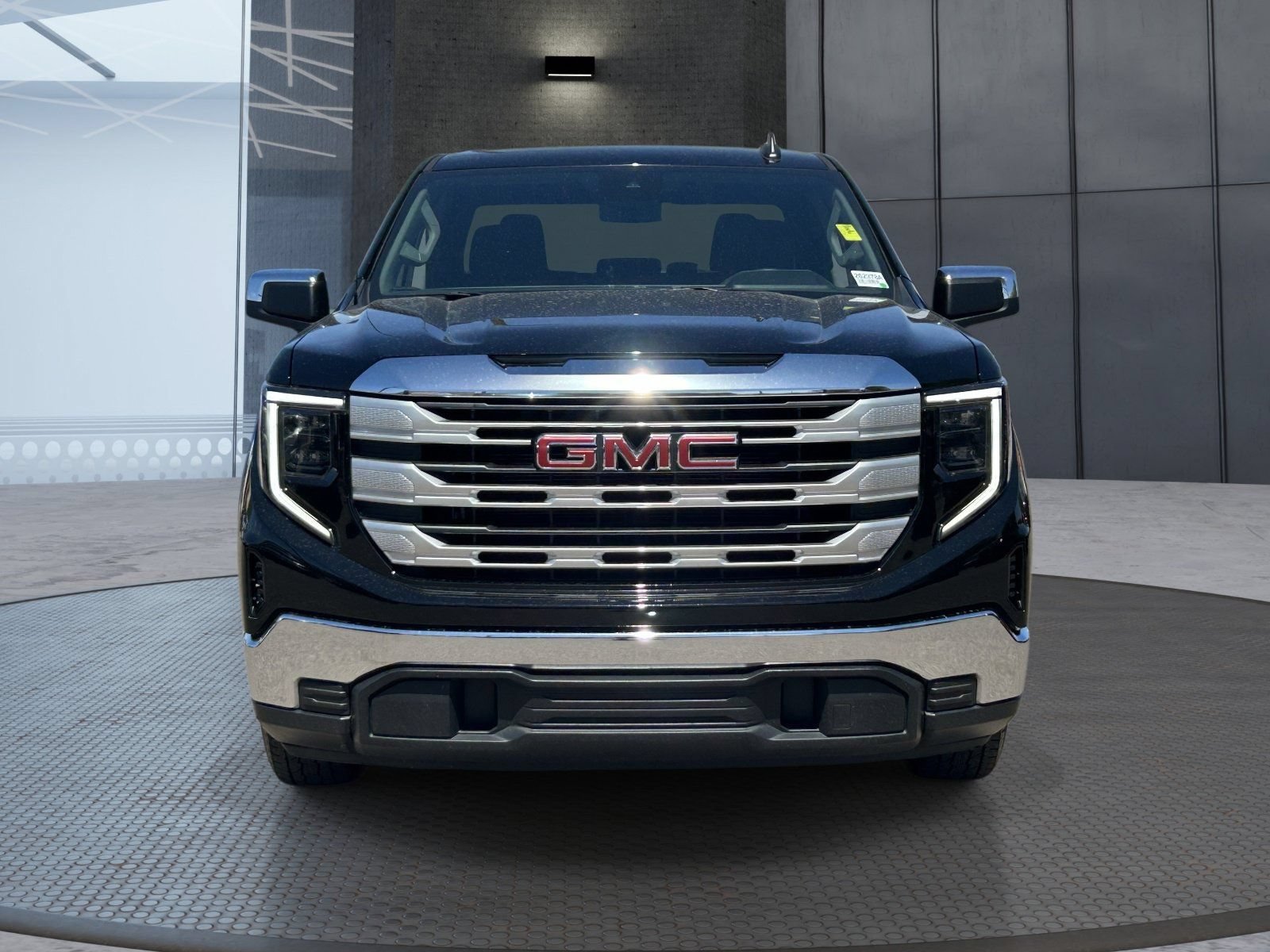 2025 GMC Sierra 1500 SLE - Photo 9
