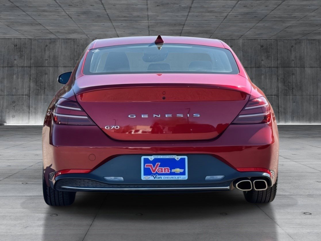 2022 Genesis G70 2.0T photo 4