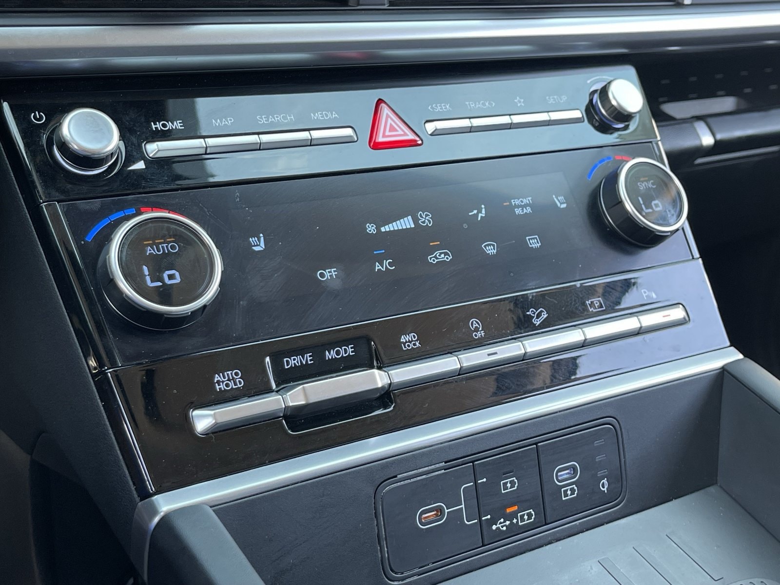 2025 Hyundai Santa Fe XRT - Photo 28