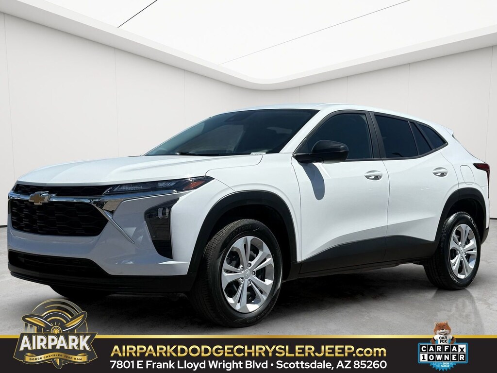 Used 2025 Chevrolet Trax LS SUV