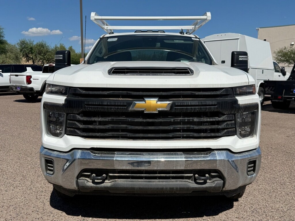 New 2024 Chevrolet Silverado 3500 HD Chassis Cab Work Truck Truck Crew Cab