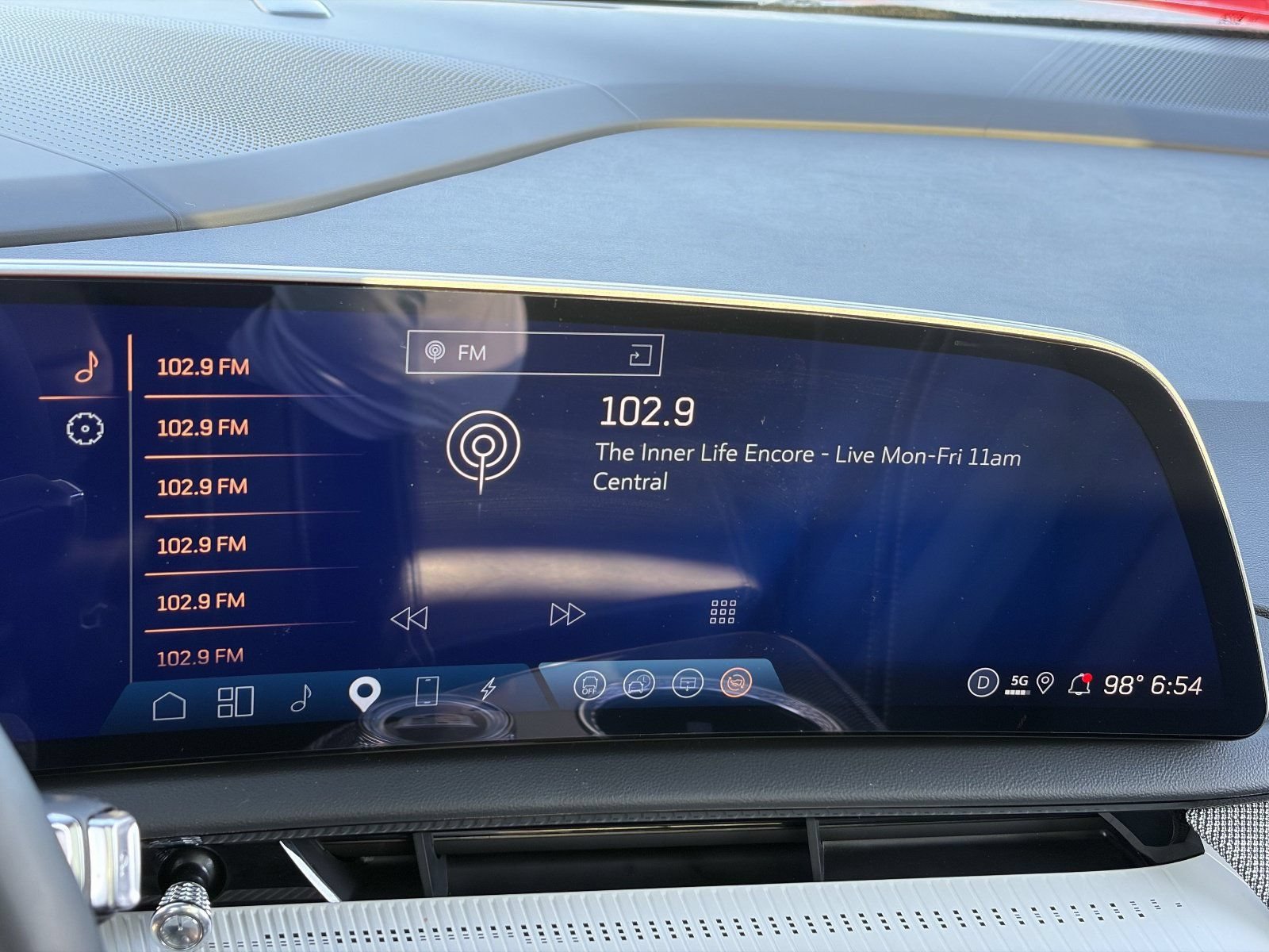 2025 Cadillac OPTIQ Sport 1 - Photo 26