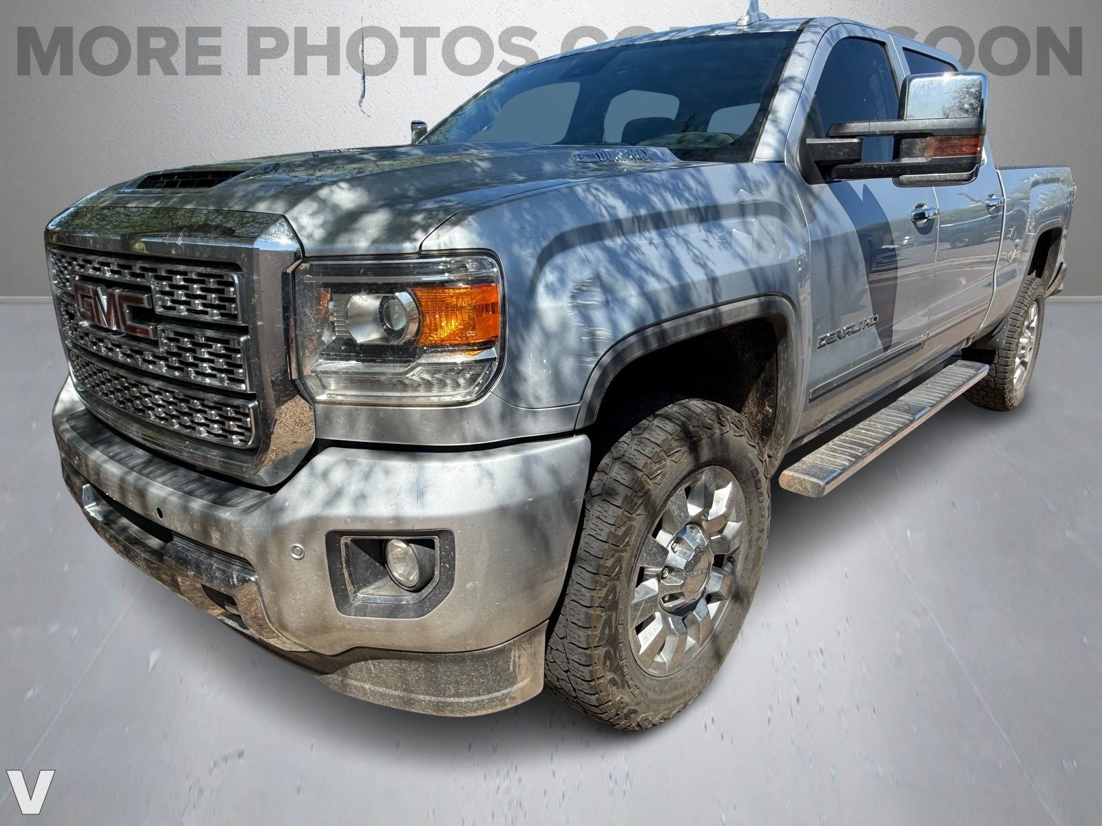 Image of 2018 GMC Sierra 2500 HD Denali Truck Crew Cab