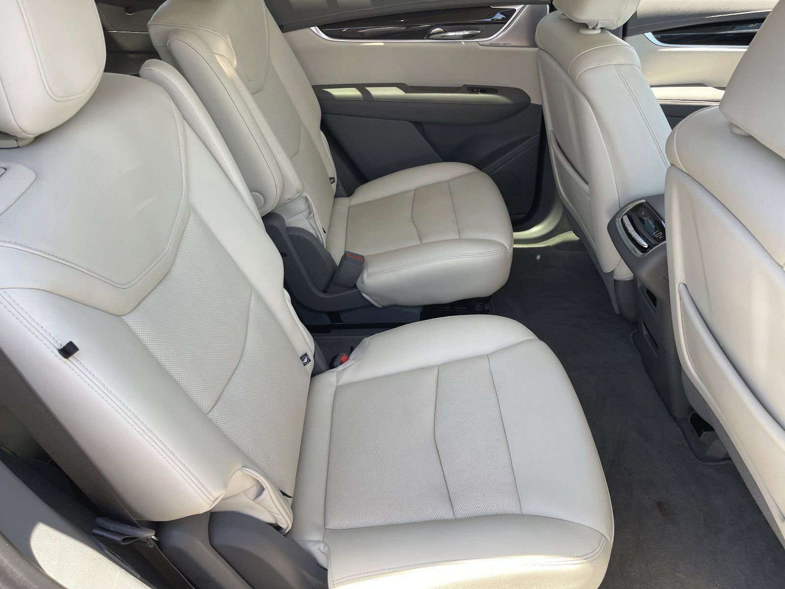 2023 Cadillac XT6 Premium Luxury - Photo 14