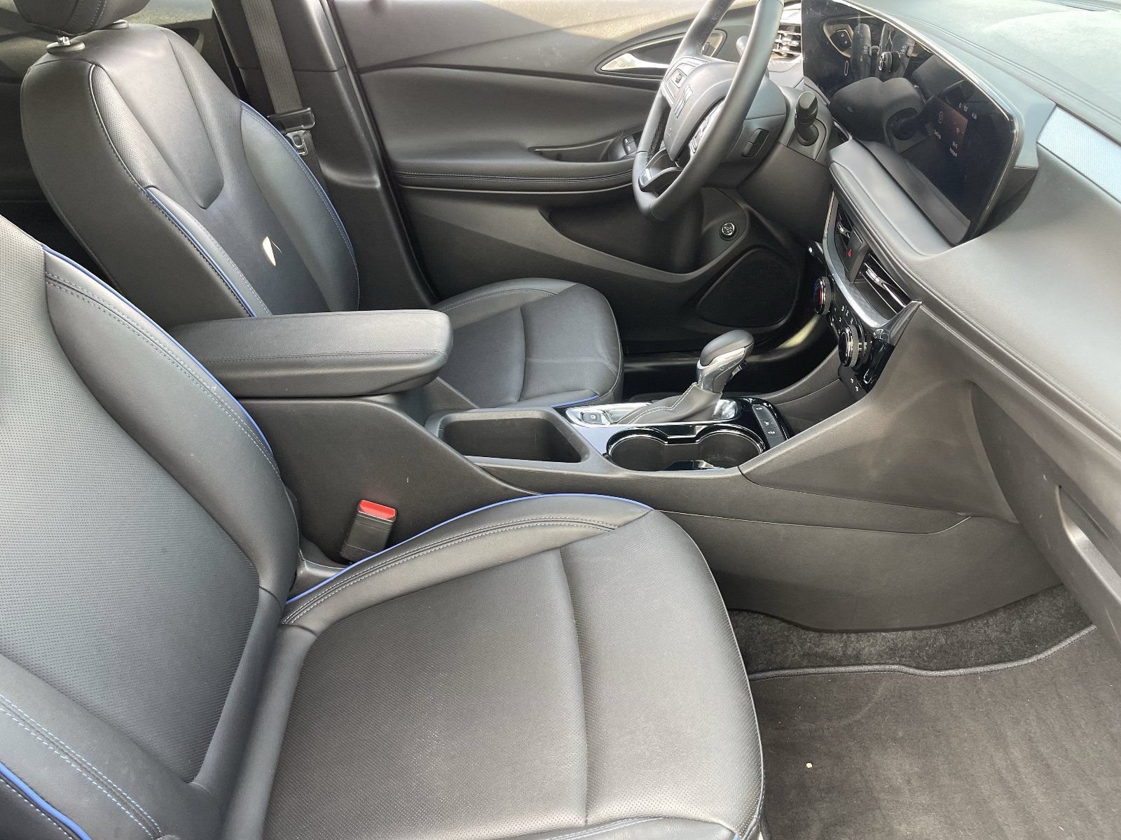 2026 Buick Encore GX Sport Touring - Photo 12