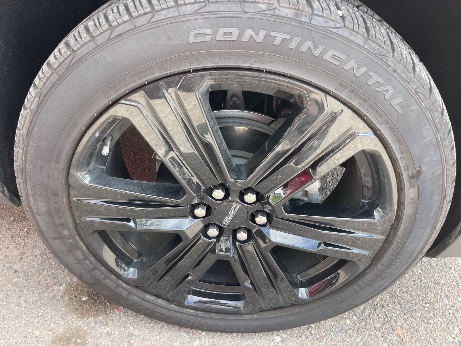 Used 2025 GMC Acadia Elevation SUV