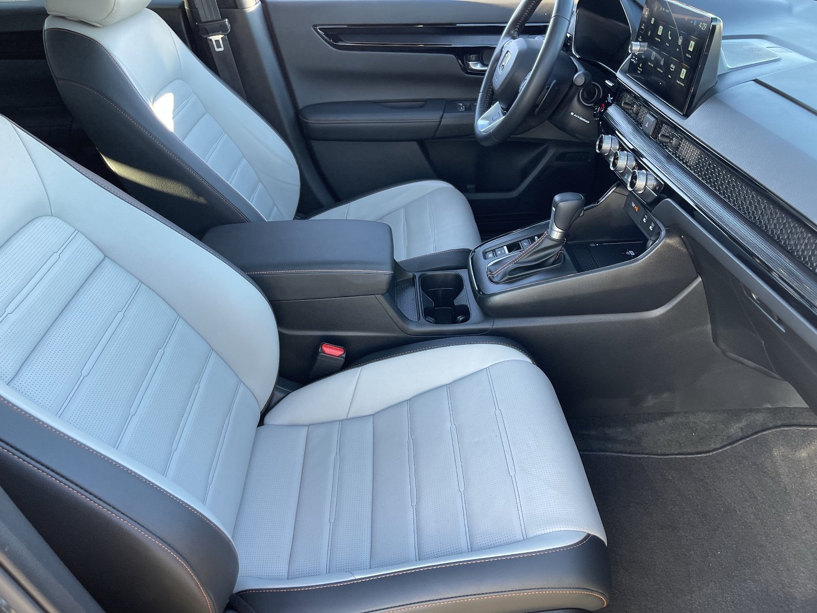 2026 Honda CR-V Sport Touring - Photo 13