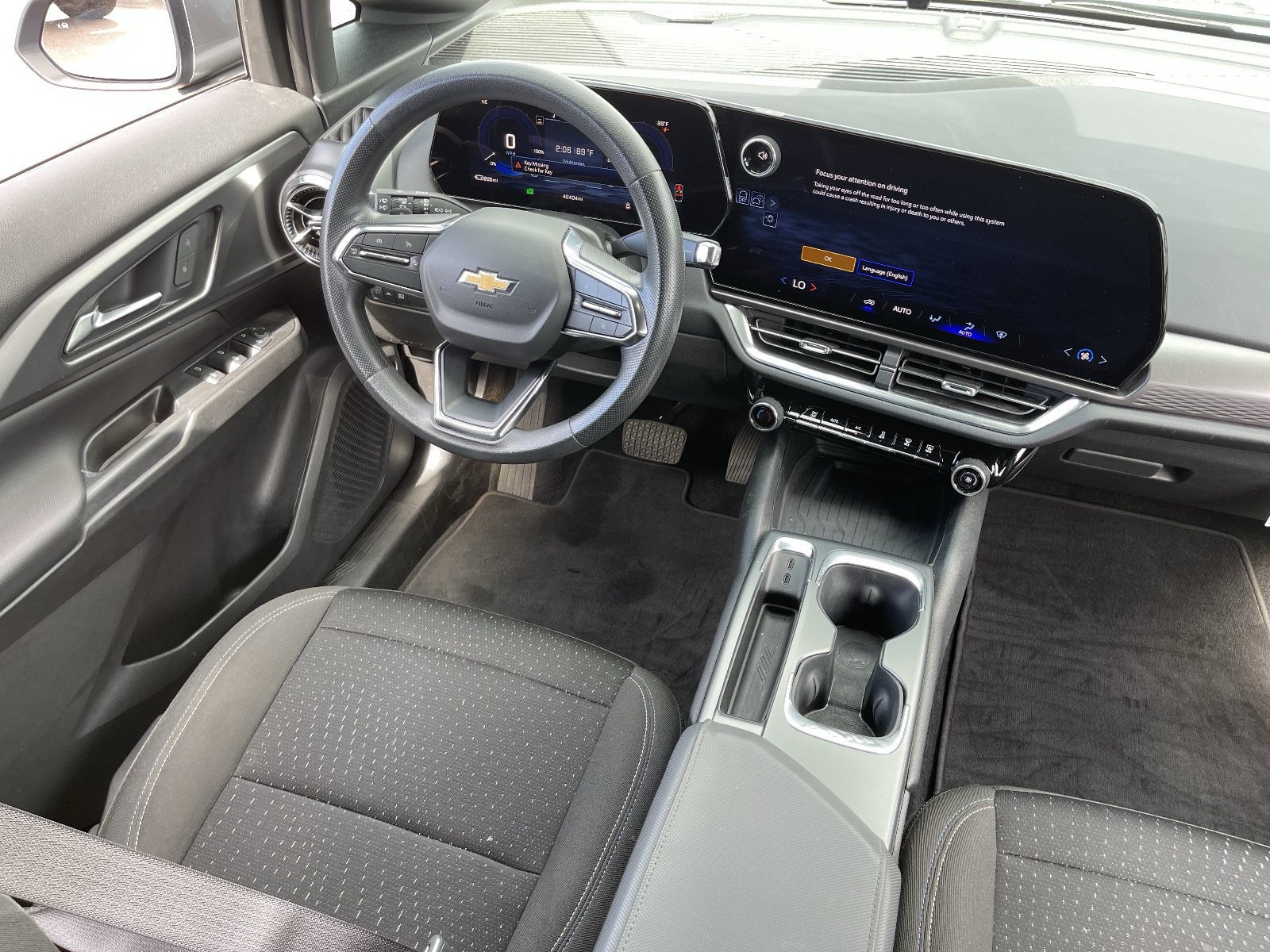 2025 Chevrolet Equinox EV LT - Photo 15