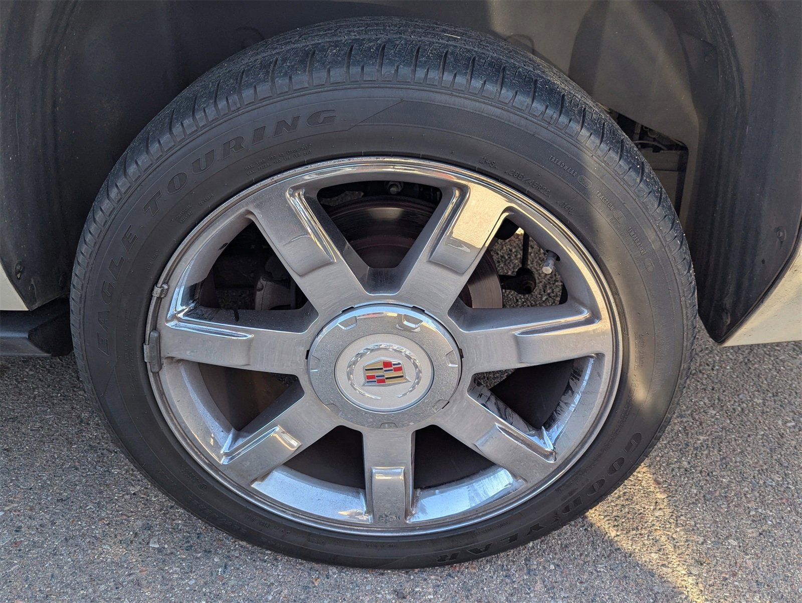 2010 Cadillac Escalade ESV Premium photo 4