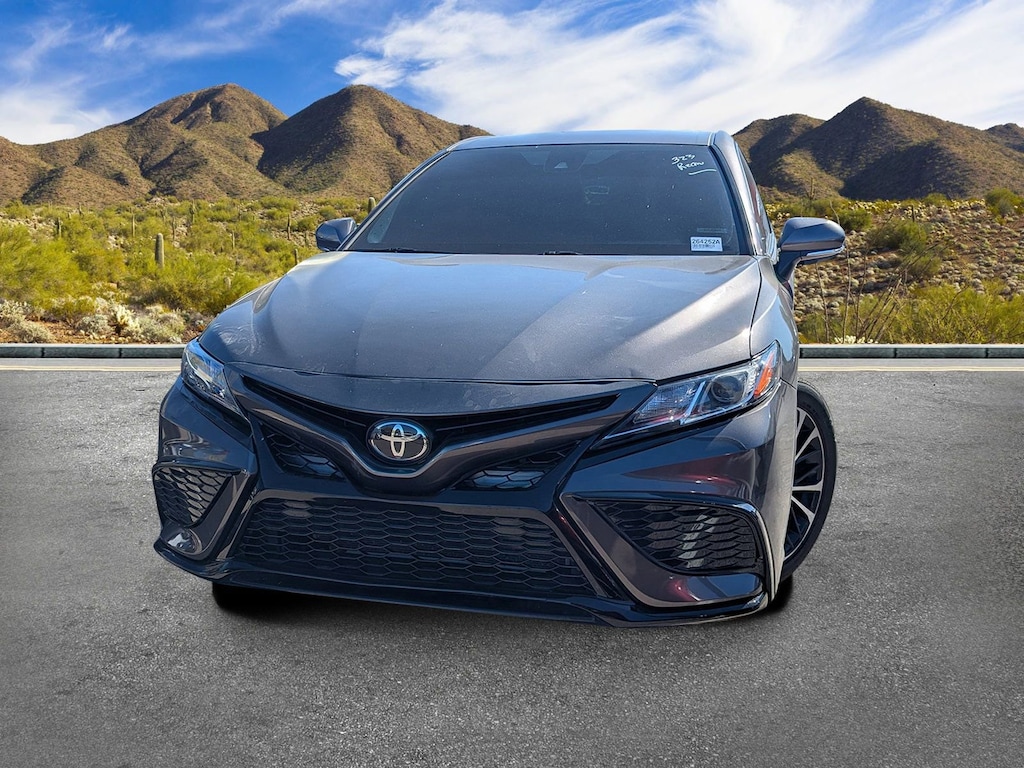 Used 2024 Toyota Camry SE Sedan
