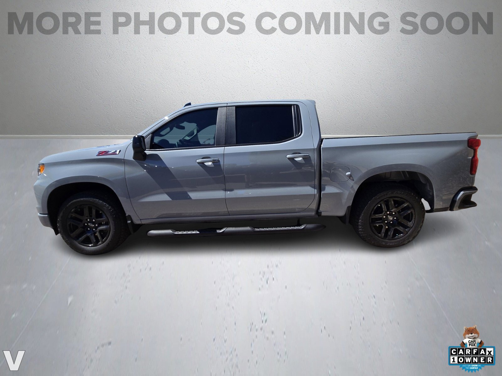2025 Chevrolet Silverado 1500 RST photo 2