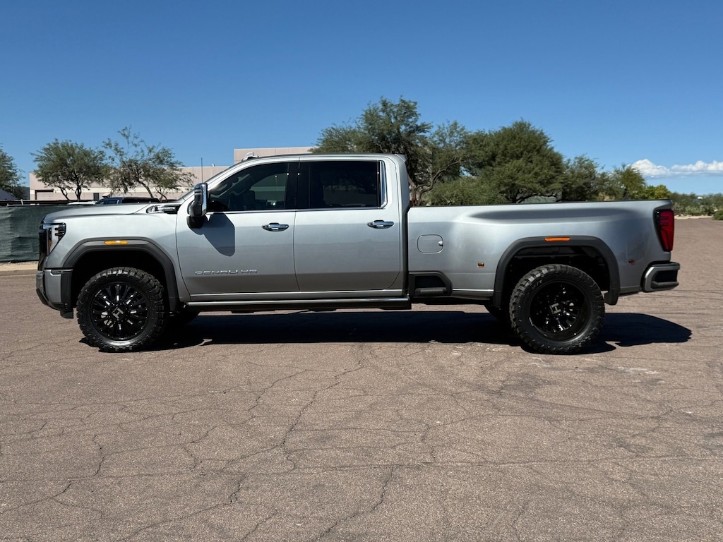 New 2026 GMC Sierra 3500 HD Denali Ultimate DRW Truck Crew Cab