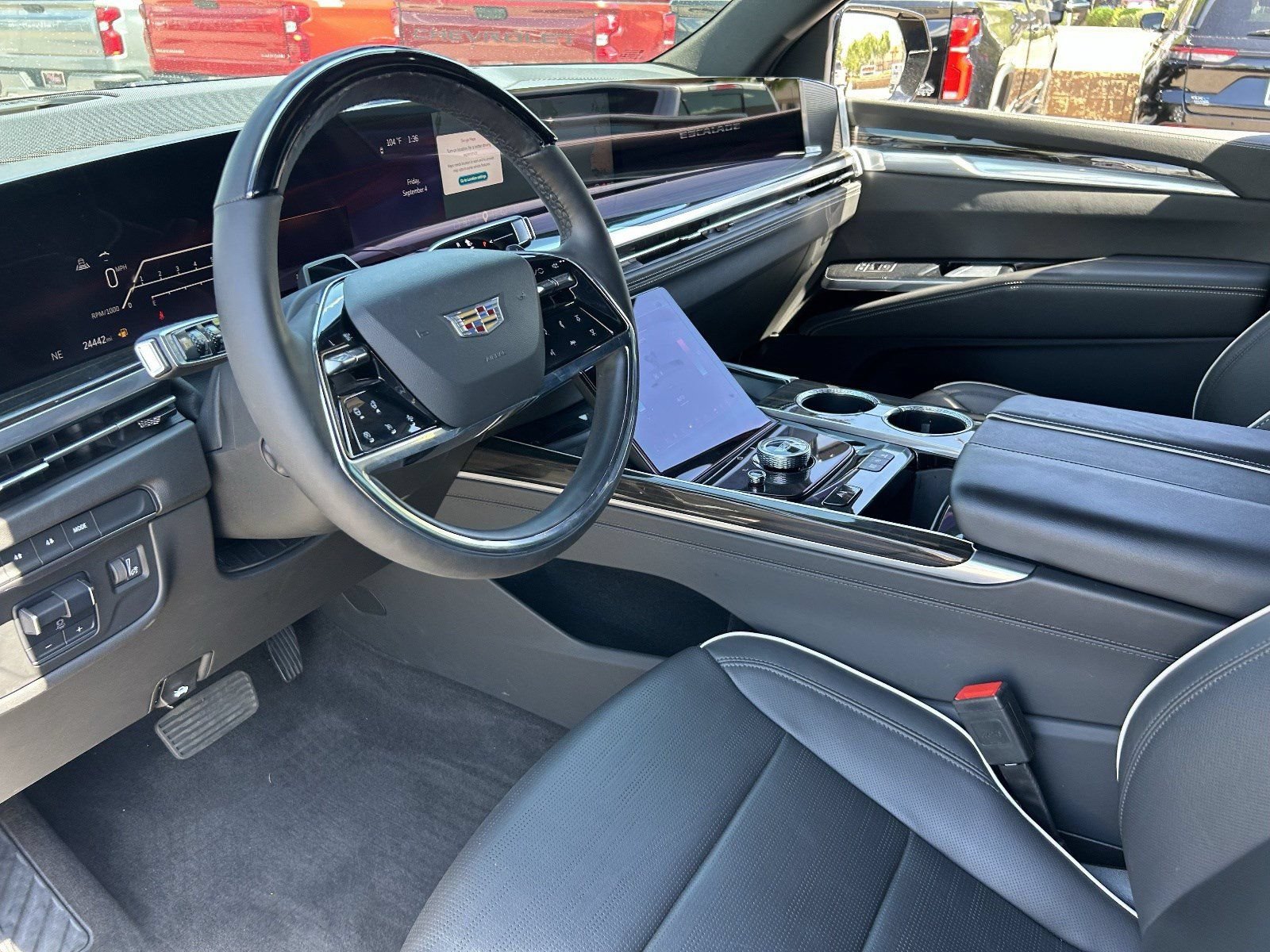 2025 Cadillac Escalade ESV Premium Luxury - Photo 25