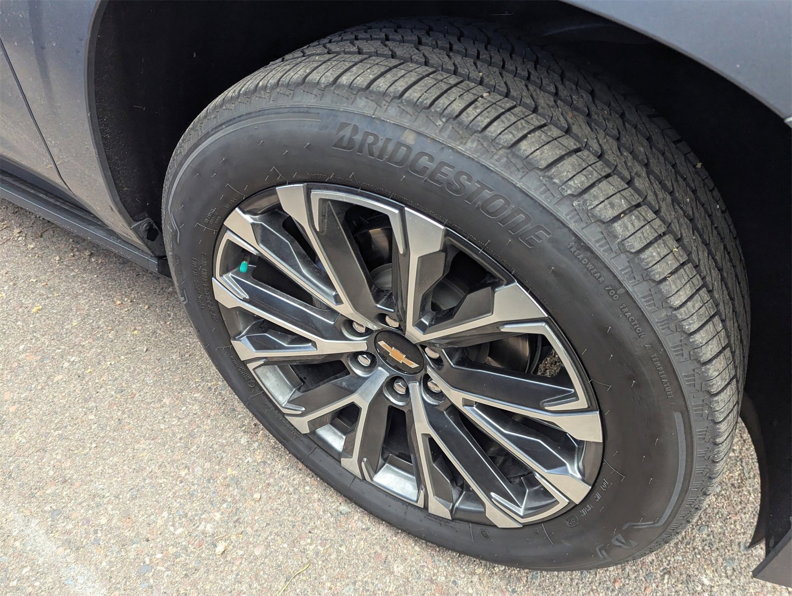 2022 Chevrolet Tahoe High Country photo 3