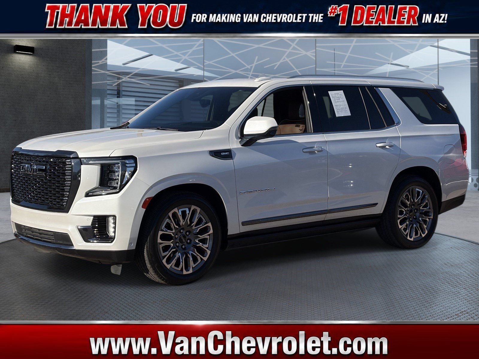 White Frost Tricoat 2023 GMC Yukon SUV / Crossover Four-Wheel Drive Automatic