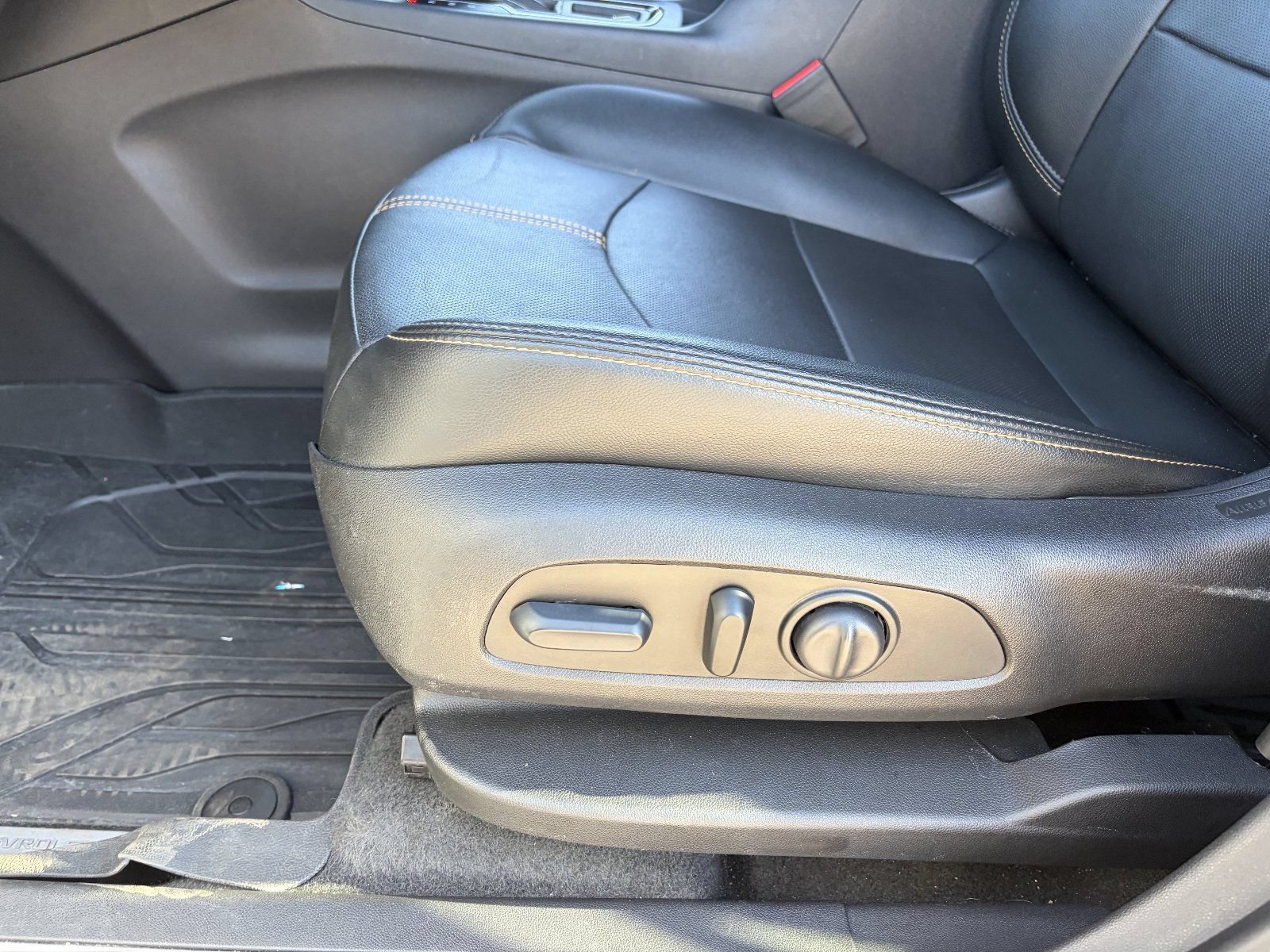 2024 Chevrolet Equinox Premier - Photo 22