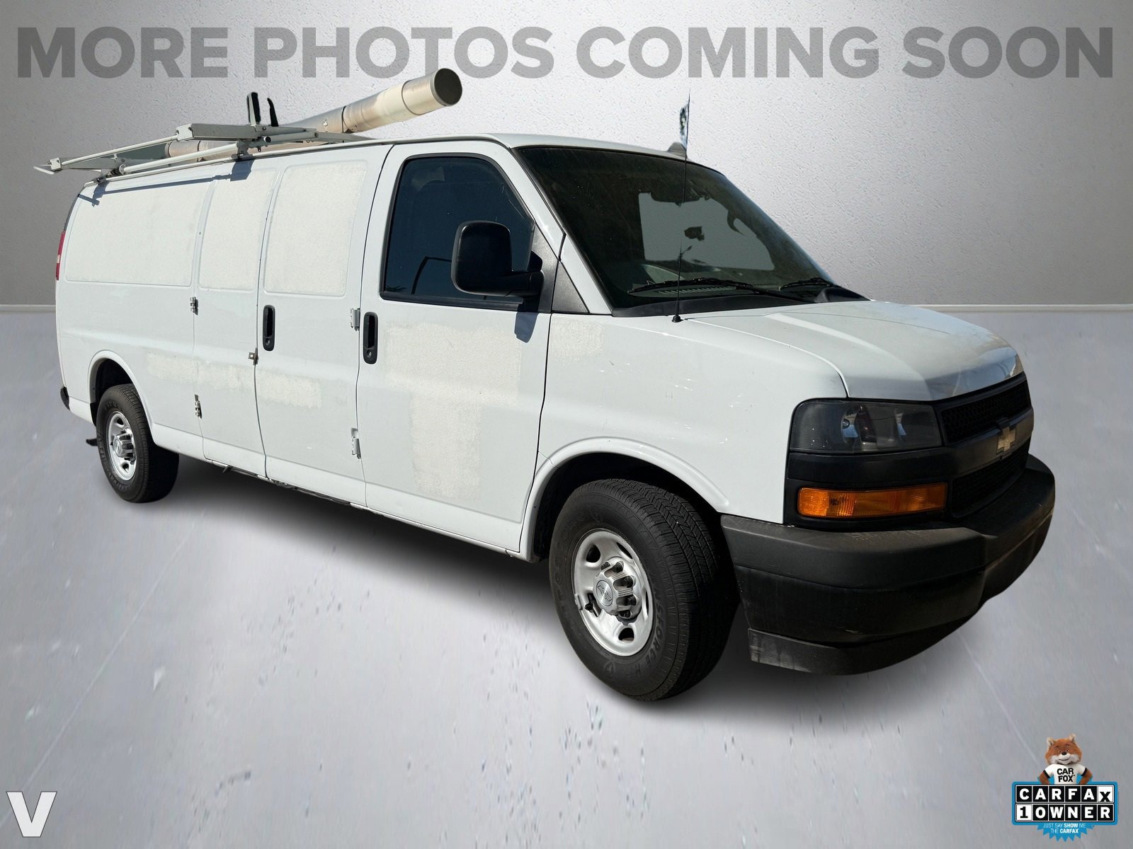 2018 Chevrolet Express 2500 Work Cargo Van photo 4